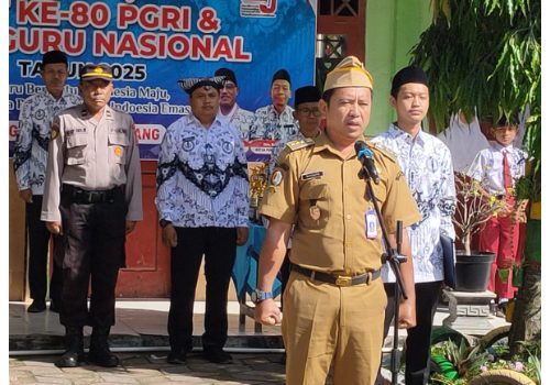 Dokumentasi Acara HUT PGRI dan Hari Guru Nasional Tahun 2025 Kecamatan Gondang
